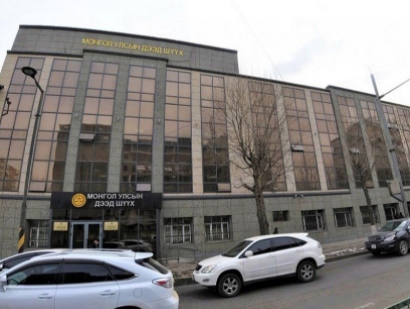 Нийт шүүгчийн хуралдаан боллоо